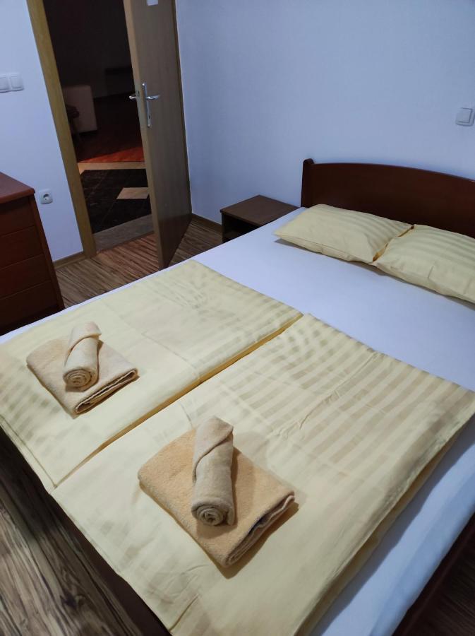 Apartmani Andela Kordic Supetarska Draga Ngoại thất bức ảnh