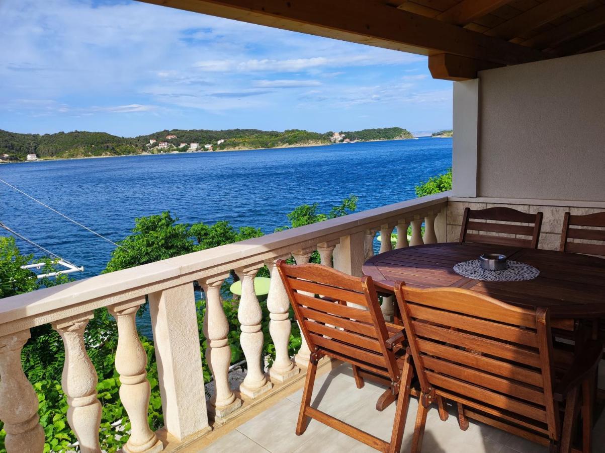Apartmani Andela Kordic Supetarska Draga Ngoại thất bức ảnh